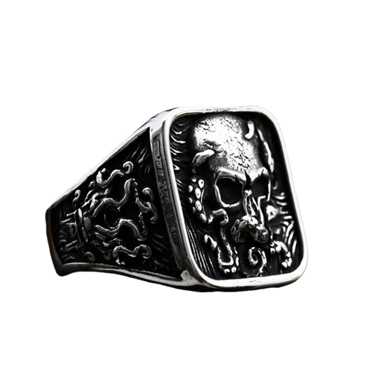 [ KERNEL_v9.2 ] KRAKEN OCTOPUS SKULL SIGNET RING