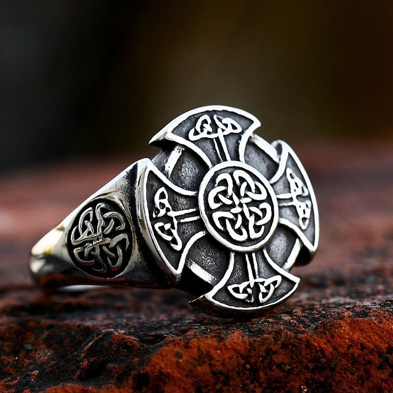 [ KERNEL_v11.0 ] CELTIC CROSS KNOTWORK SIGNET RING