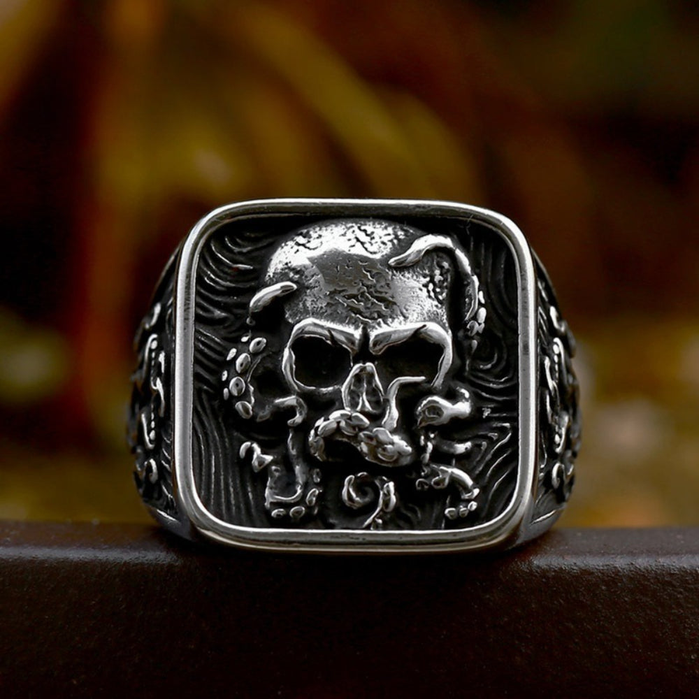 [ KERNEL_v9.2 ] KRAKEN OCTOPUS SKULL SIGNET RING