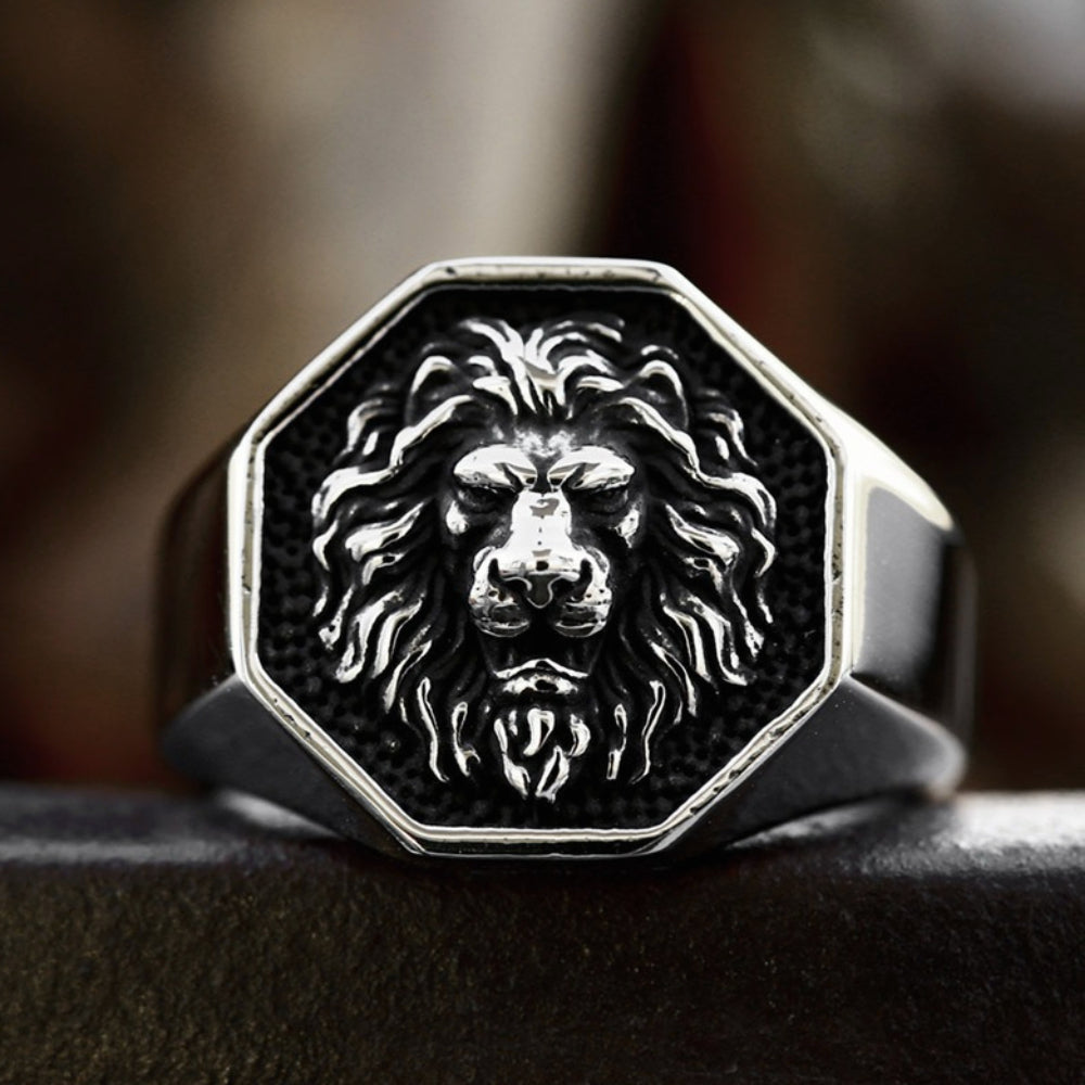 [ KERNEL_x64 ] CYBER LION SHIELD SIGNET RING