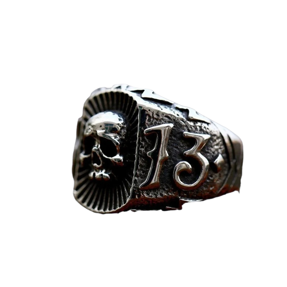 [ LINK_#13X ] LUCKY 13 SKULL SHIELD RING